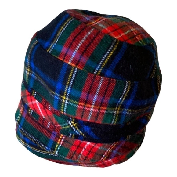 Beautiful Women’s Holidays Classic  Hat One Size - Picture 1 of 4